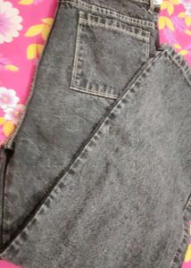 ‼️SALE‼️Black Trending Jeans ‼️WEEKEND SALE‼️