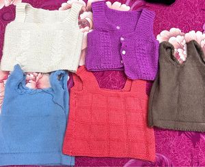 Knitted sweaters combo
