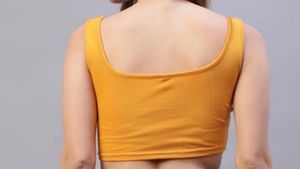 Crop Tank Tops - Trendy!