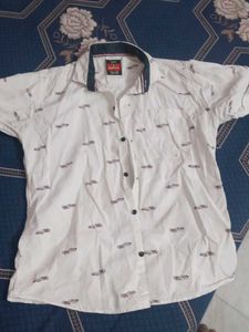 Boy's White Printed Short Sleeve Shirt
