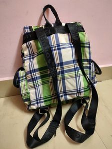 Awesome Sturdy Regular office/ college bag