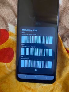 Samsung Phone - Excellent Condition