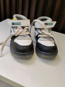 Kids Fashion Sneakers