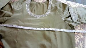 Satin Kurta Pajami &amp; Chunni 😃Negotiable 😃