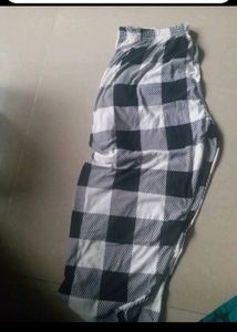 PLUS SIZE Checked Cordset