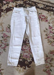 White Super Skinny Jeans