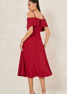 Chic Red Off-Shoulder Midi Dress