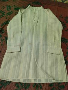 Kurta With Eliggant Design