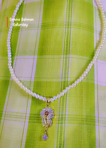 Dimond Stone Locket And Beads Chann