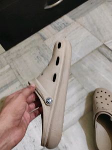 APL Crocs New Size 10