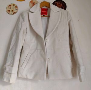Women's Off White Blazer