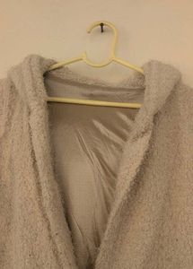 Hooded Sleeveless Coat