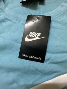 Nike Women New Sky Blue Tshirt