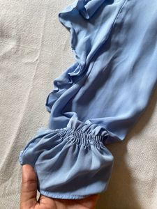 Ruffled Blouse/top🩵