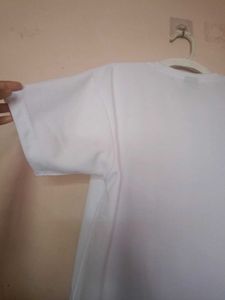 White Tshirt 👕