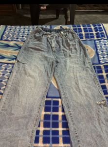 Side cutouts straight fit jeans