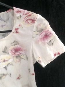 Floral Print Short Sleeve Top