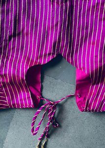 Clock Desgine Saree