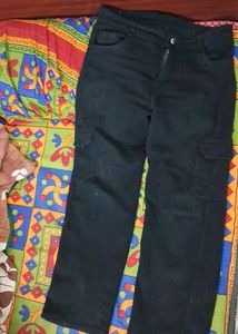 Black Cargo Jeans