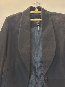 Elegant Black Blazer for women winters