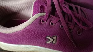 Beautiful Sneakers For Girls( Size Uk 7 To 8)