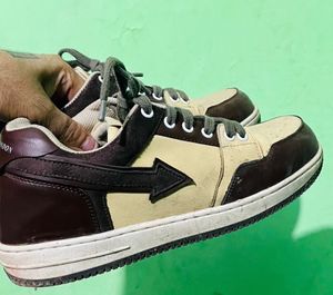Clog London Sneakers
