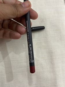 New mac Lipliner Shade Brick