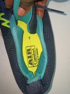 Campus Shoes ..
