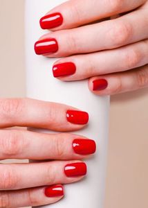 Comb Elle 18 Nail Polish