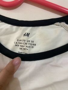 H&amp;M fitted top