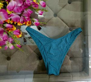 Beautiful Eagle Shaped Bottom Wear