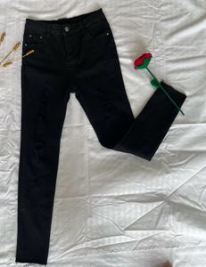 New Black Ripped Jeans