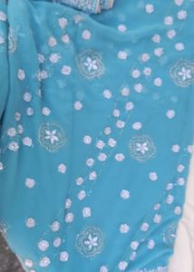 Saree With Beautiful Thread Embroidery