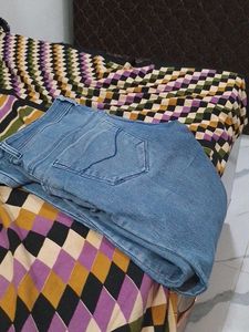 Light Wash Jeans
