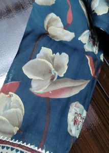 Floral Print Kurti with Detailed Neckline