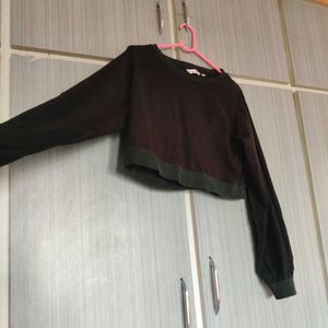 Miss Chase Black Full Sleeves Crop Top
