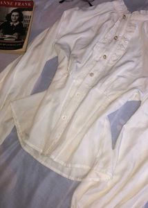 White Ruffled Vintage TOP✨