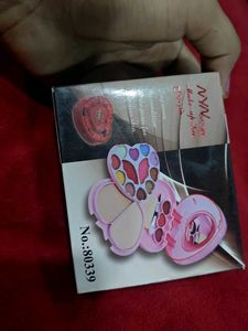 Cute Makup Kit