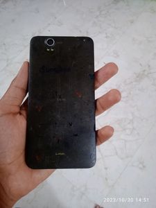 Lava XR And Samsung Galaxy J7 Max