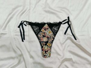 🇳🇿💫💕 Victoria&#39;s Secret imported thong