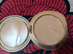 Lakme Compact Powder