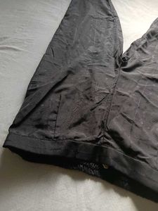 Black Suit With Maroon Duppatta