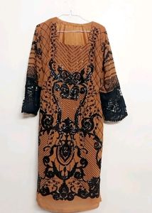 Pakistani Kurti And Shalwar