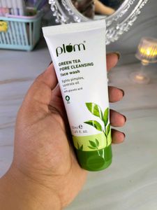 Plum Green Tea Face Wash