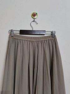 Pleated Midi Skirt