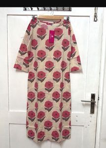 Elegant brand new floral kurta set.