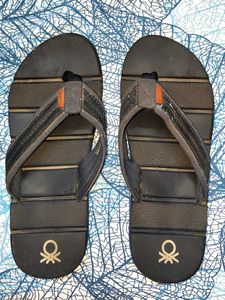 Benetton Slippers For Men Size UK 8