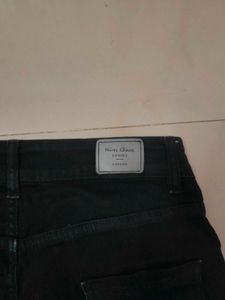 Miss Chase Black fit Denim Jeans with buttons