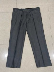 Unused Louis Philippe Pant