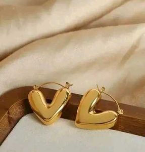 gold plated heart shaped hoops earrings